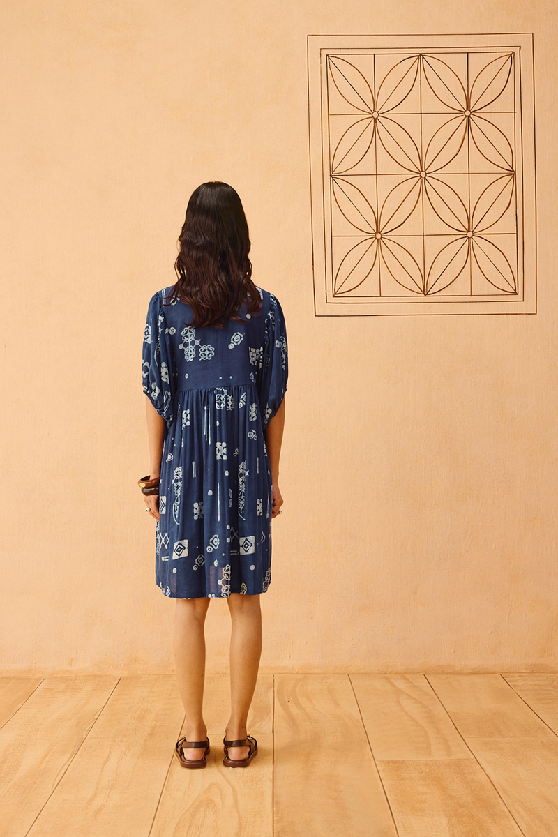 Indigo Wilds Lyocell Dress lyocell dress by SUI in indigo for women in Singapore
