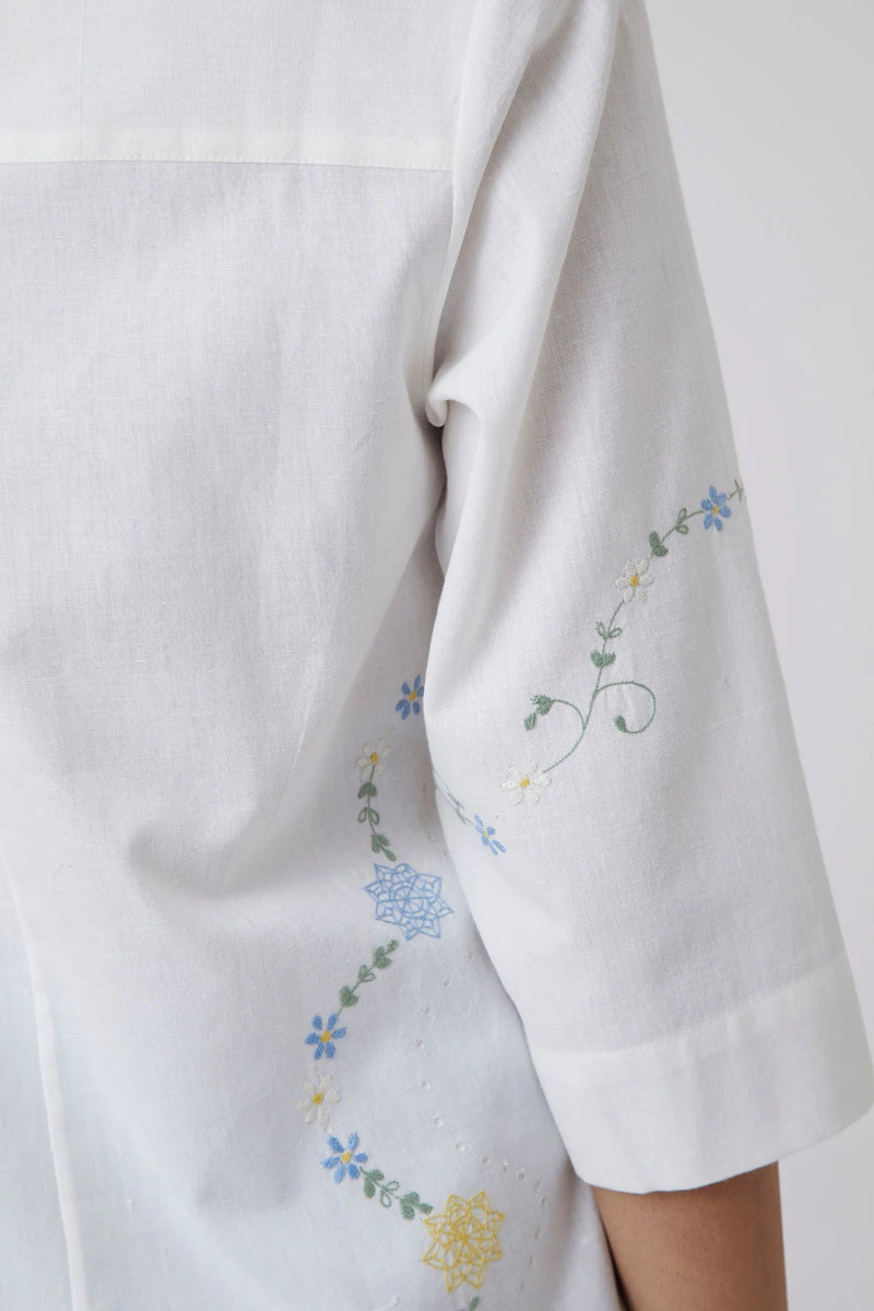 Issi Shirt handwoven khadi cotton top/shirt by The Summer House in white for women in Singapore