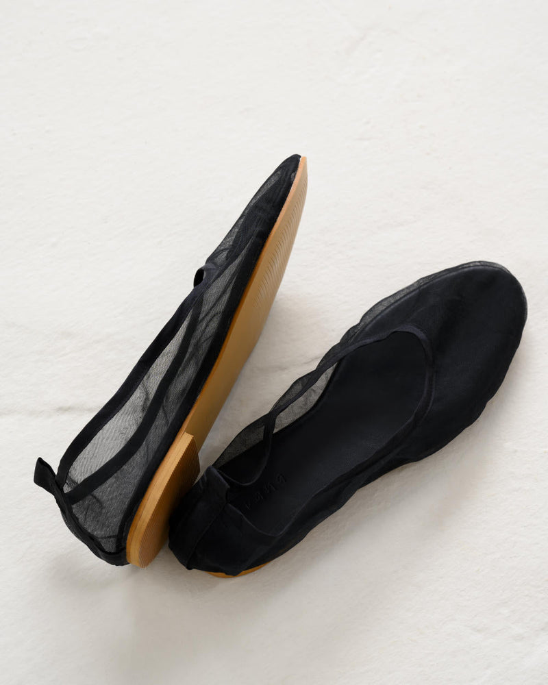 TULLE BALLET FLATS silk Buy TULLE BALLET FLATS from C&W | Footwear for Women by Ituvana in black color for women in Singapore