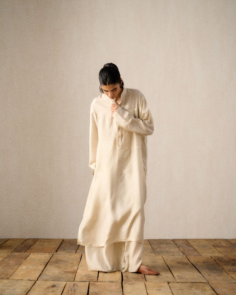 RAYI SILK KURTA SET silk Buy RAYI SILK KURTA SET from C&W | Light Kurta Sets for Women by Ituvana for women in Singapore