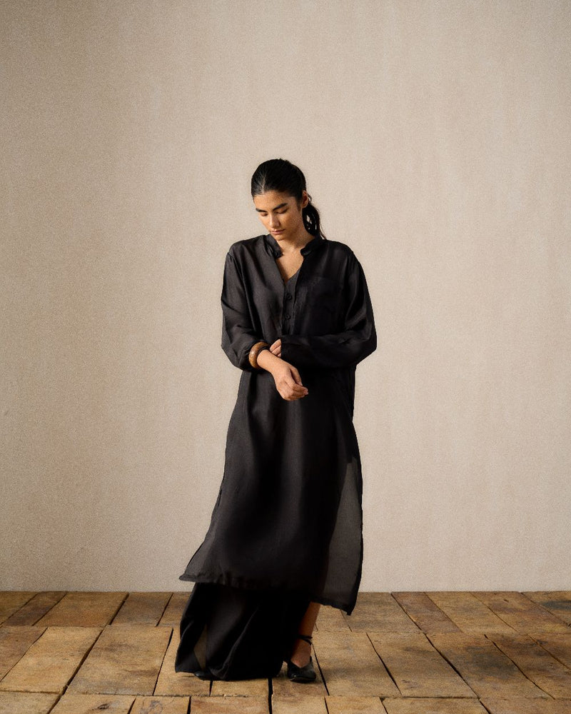 RAYI SILK KURTA SET silk Buy RAYI SILK KURTA SET from C&W | Light Kurta Sets for Women by Ituvana for women in Singapore