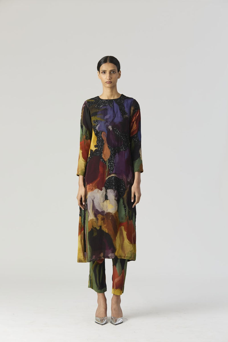 IVY EMBROIDERED KURTA SET by Yam in black color for women in Singapore
