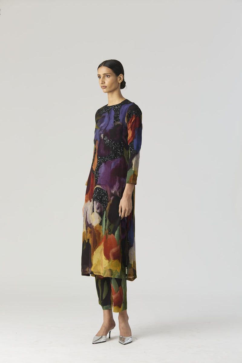 IVY EMBROIDERED KURTA SET by Yam in black color for women in Singapore