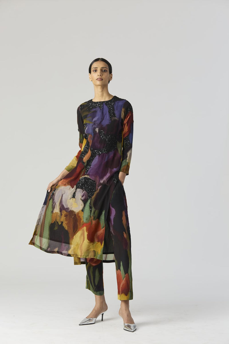 IVY EMBROIDERED KURTA SET by Yam in black color for women in Singapore