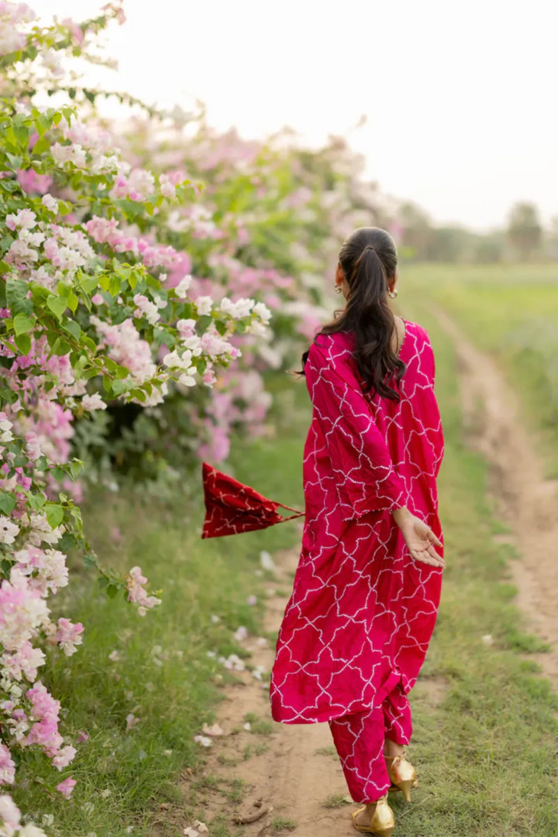 JAALI V2 KURTA SET-PINK silk by Dyelogue in pink color for women in Singapore