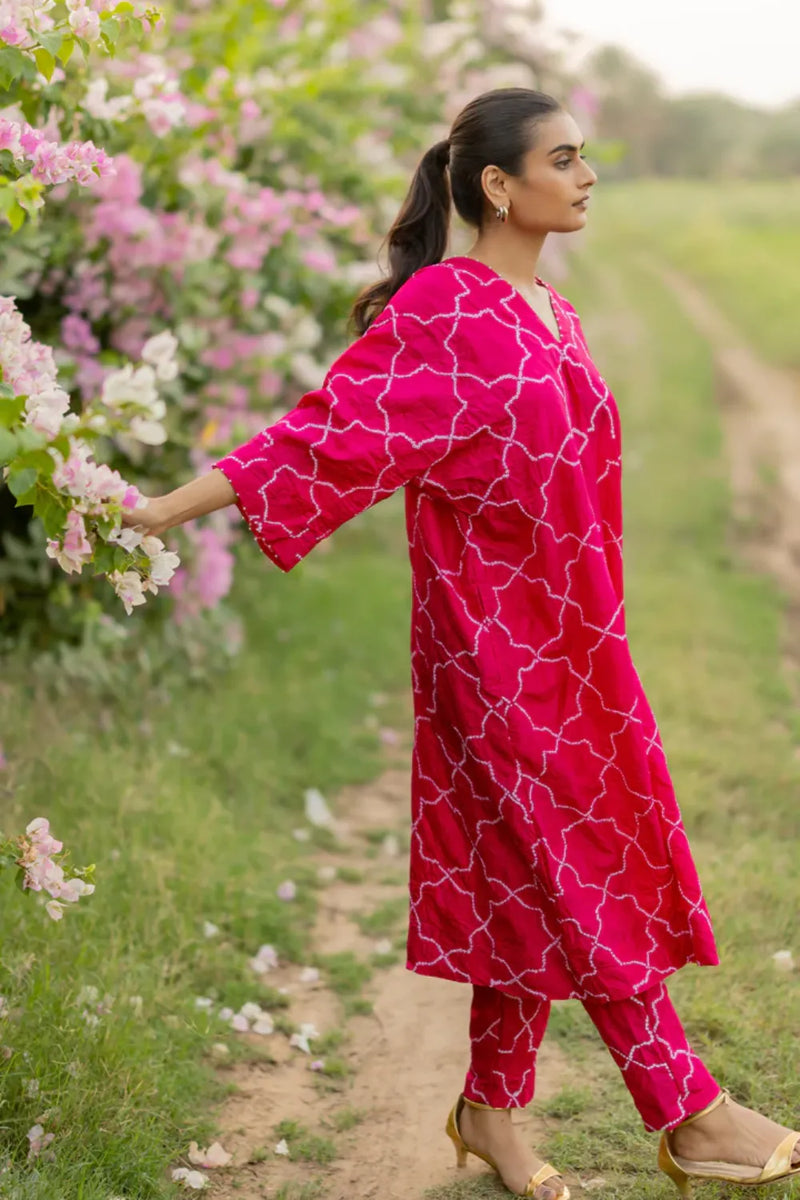 JAALI V2 KURTA SET-PINK silk by Dyelogue in pink color for women in Singapore