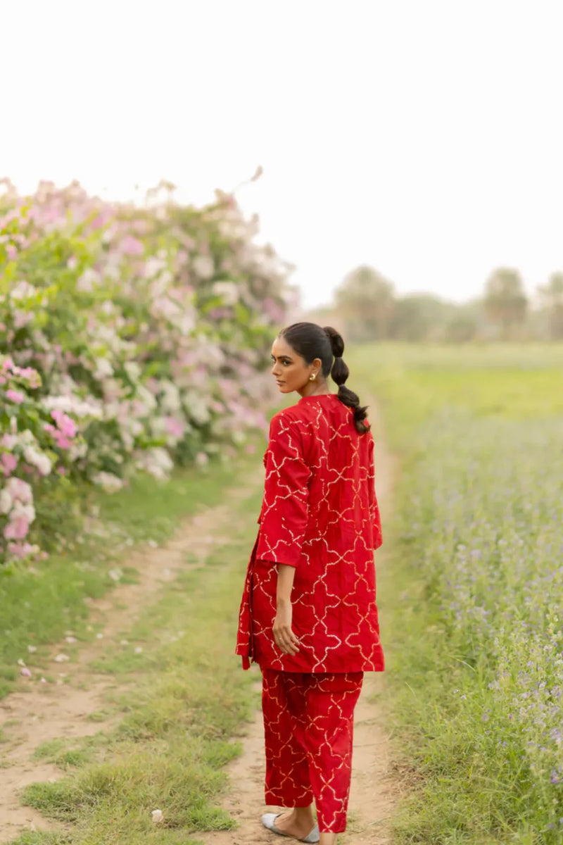 JAALI WRAP SET-RED silk by Dyelogue in red color for women in Singapore