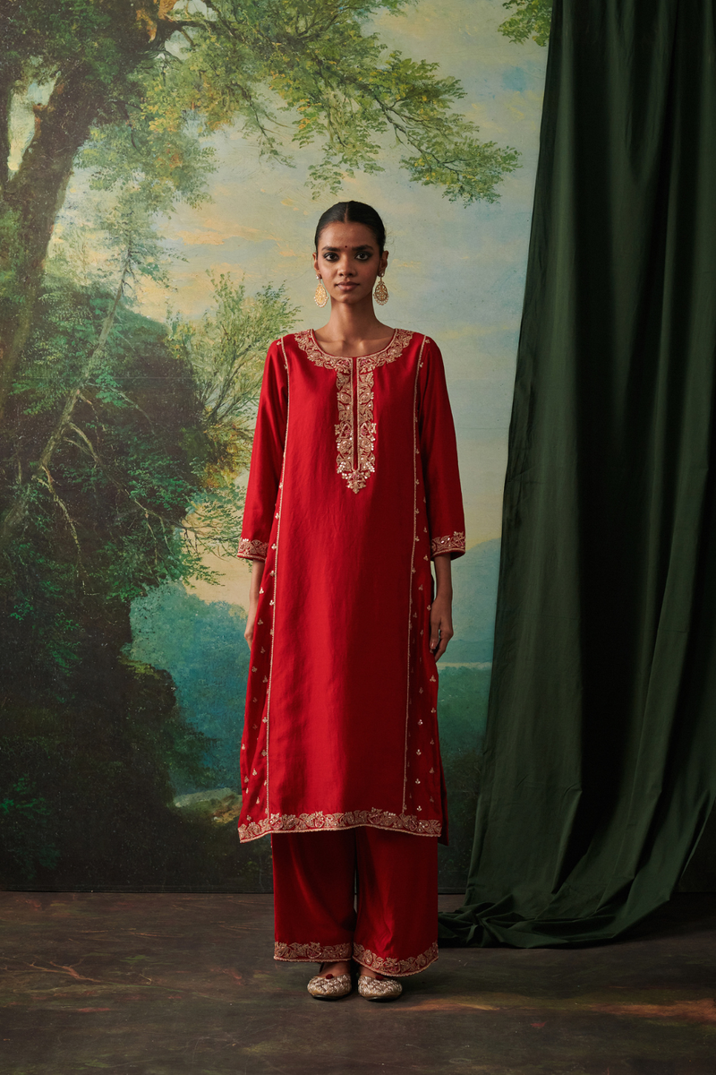 JAZABAH & SAIYAN KURTA & PANT