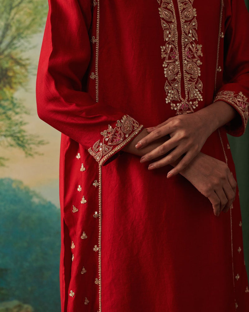 JAZABAH & SAIYAN KURTA & PANT