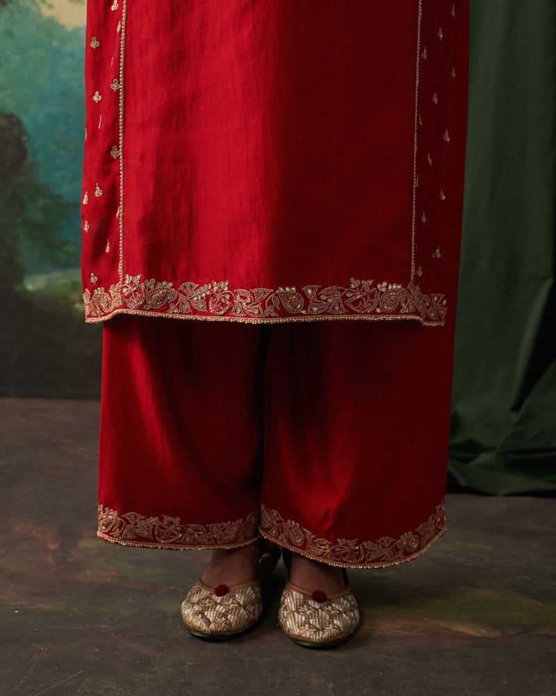 JAZABAH & SAIYAN KURTA & PANT