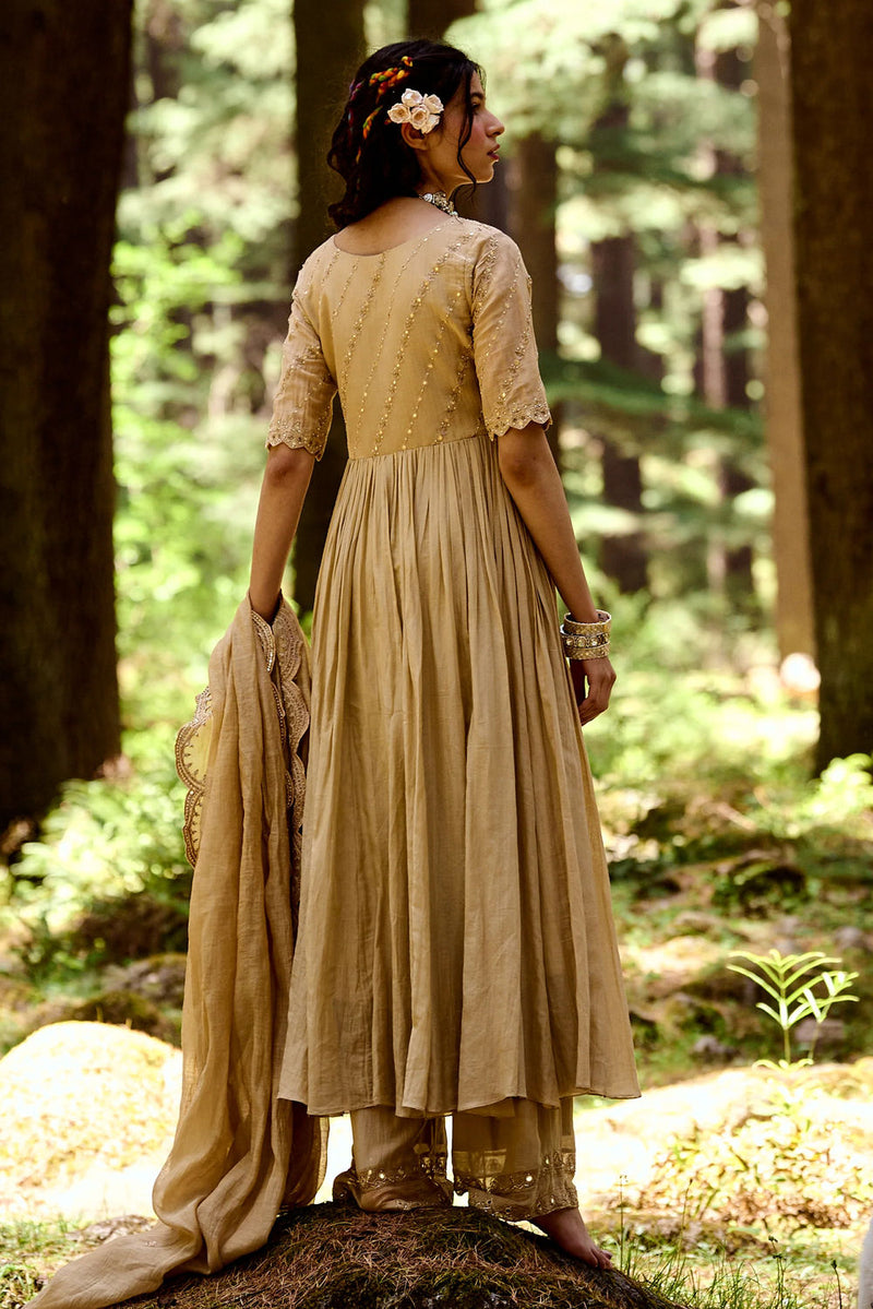 Jehan Anarkali Set – Beige cotton silk by Paulmi & Harsh-kahan Sep'26 in beige for women in Singapore