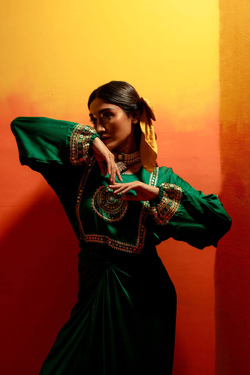 Vani Green Festive Tie up Kurta Dress