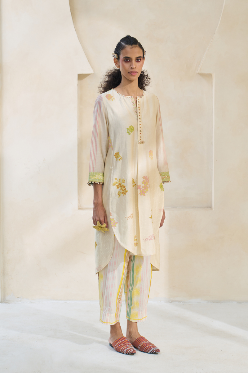 Jinger Set chanderi by SWATTI KAPOOR in multi color for women in Singapore