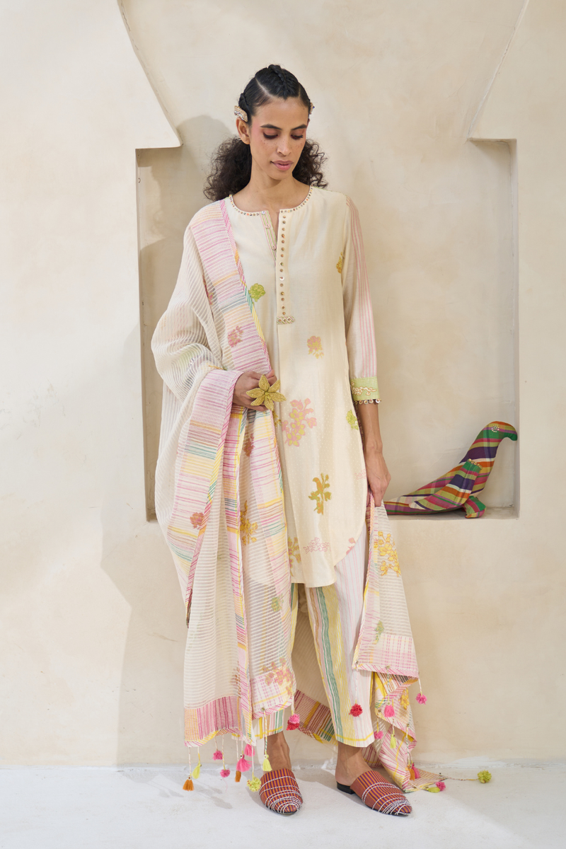 Jinger Kurta chanderi by SWATTI KAPOOR in white color for women in Singapore