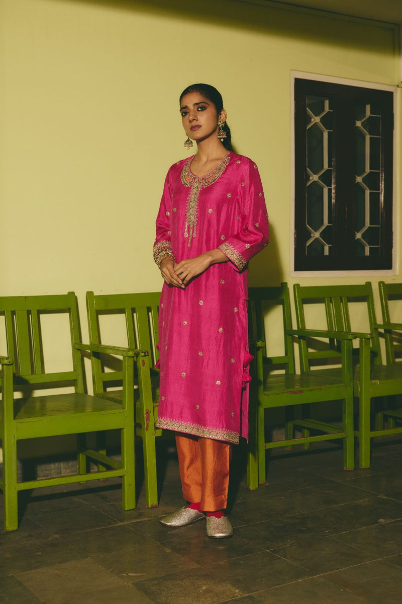 JIYA & ESHNA KURTA & PANT