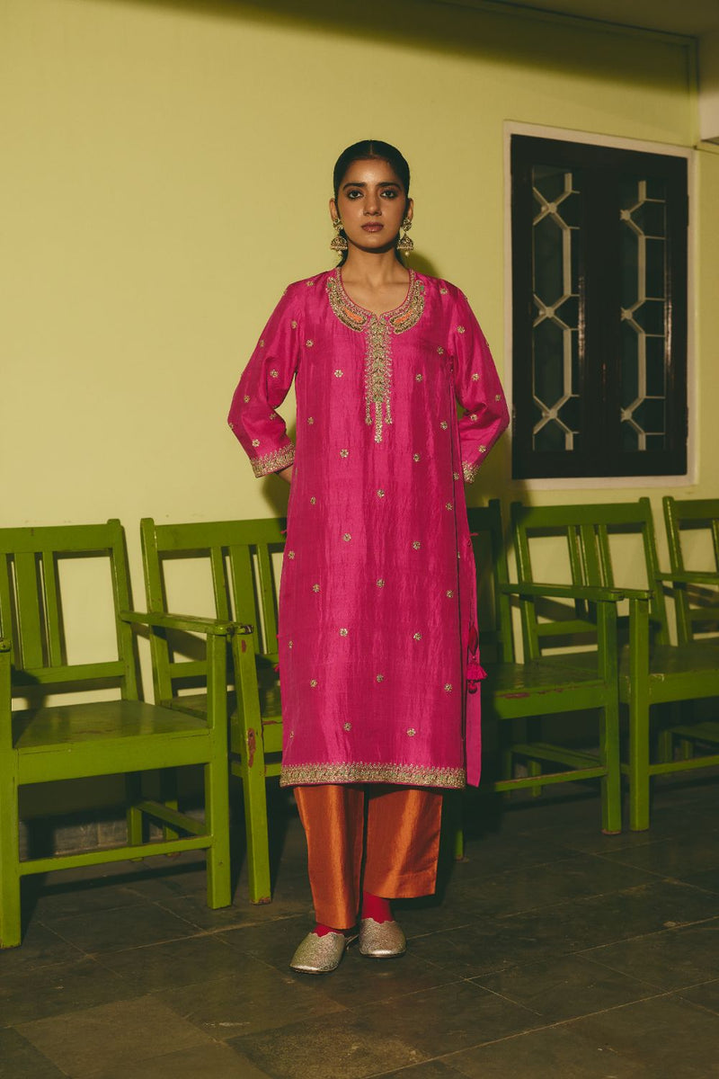 JIYA & ESHNA KURTA & PANT