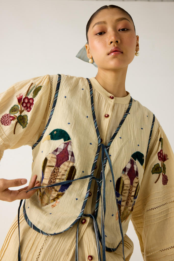 JANET GILLET-IVORY DUCK APPLIQUE cotton by CORD in multi for women in Singapore