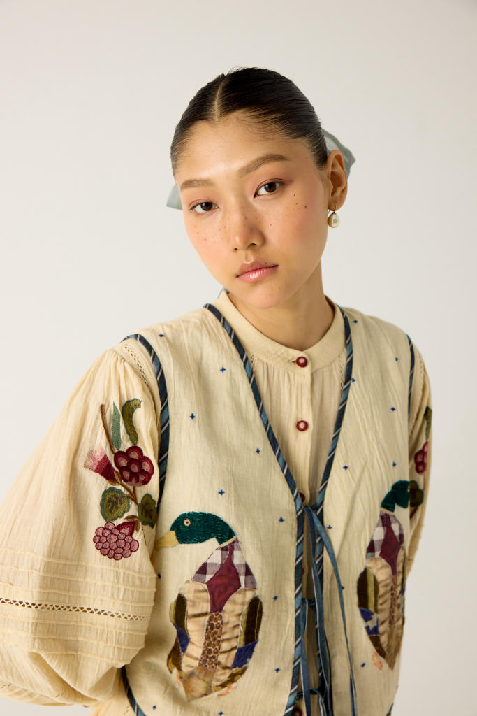JANET GILLET-IVORY DUCK APPLIQUE cotton by CORD in multi for women in Singapore