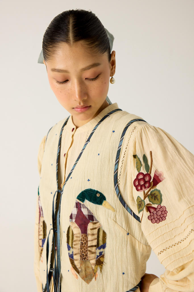 JANET GILLET-IVORY DUCK APPLIQUE cotton by CORD in multi for women in Singapore