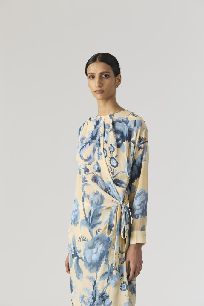 JUNO SIDE WRAP KURTA SET by Yam in blue color for women in Singapore