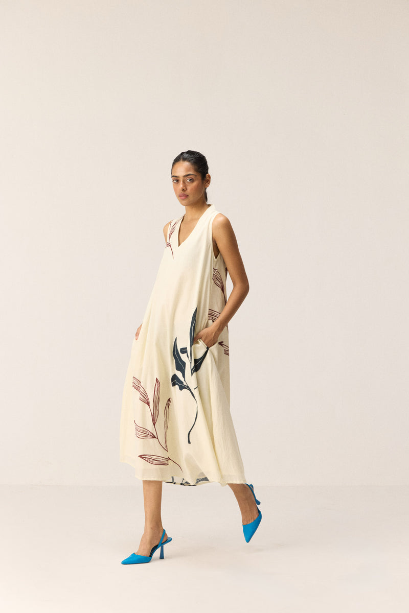 White magnolia Dress cotton by Khara Kapas in white for women in Singapore