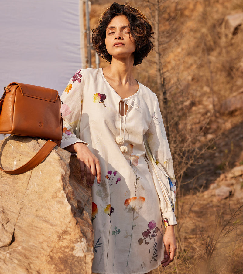 Aam panna cotton by Khara Kapas in white for women in Singapore