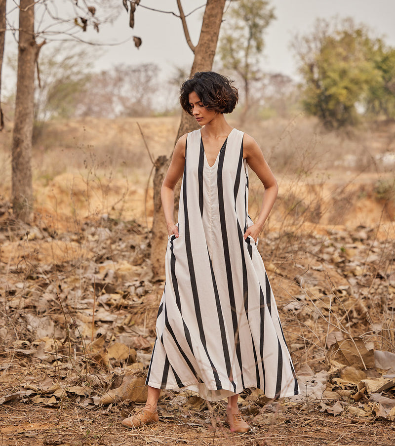 Patio Jumpsuit cotton by Khara Kapas in white for women in Singapore