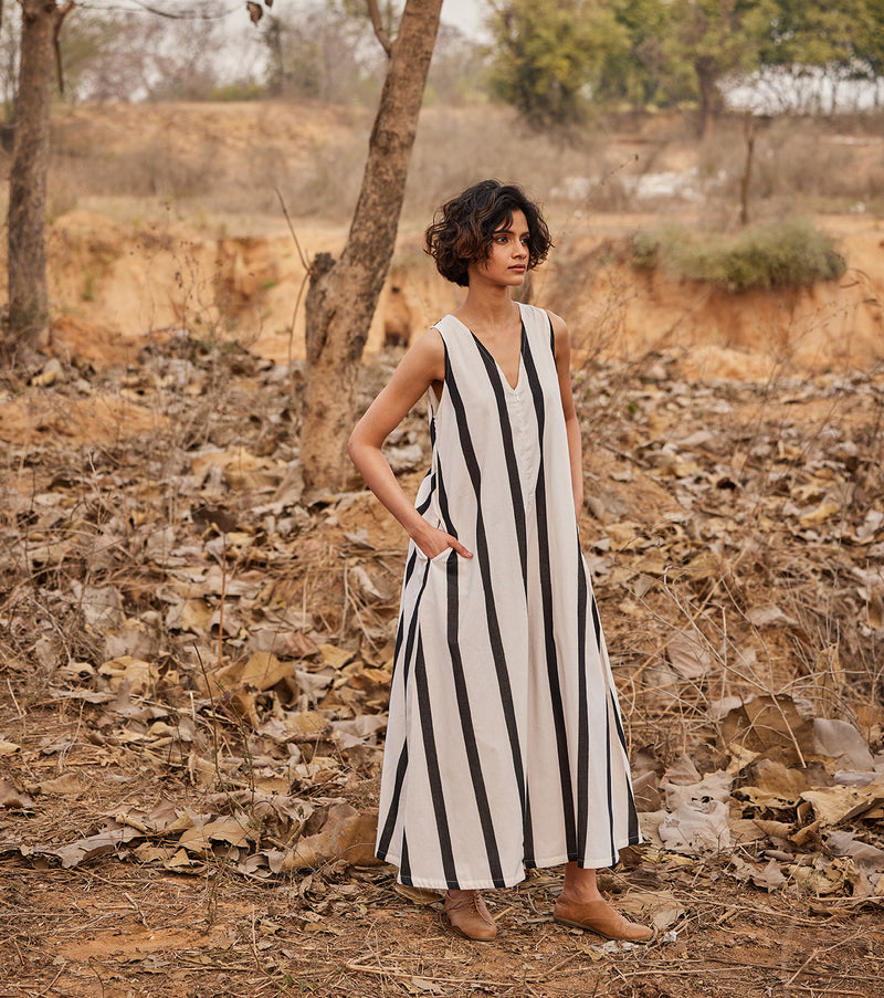 Patio Jumpsuit cotton by Khara Kapas in white for women in Singapore