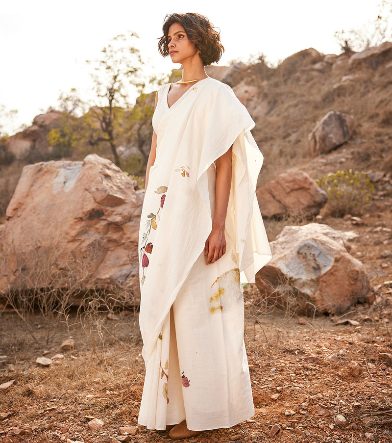 Ketaki Saree cotton by Khara Kapas in white for women in Singapore