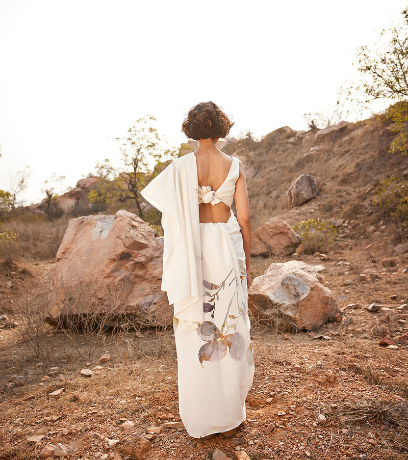 Ketaki Saree cotton by Khara Kapas in white for women in Singapore