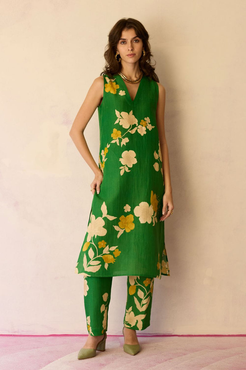 Hibiscus Anaar V-Neck Co-ord Set - Fern cotton by World of SiSa for women in Singapore