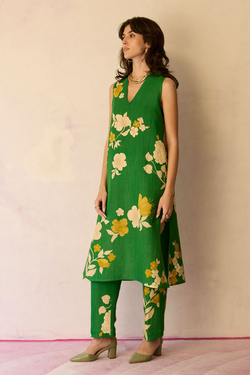 Hibiscus Anaar V-Neck Co-ord Set - Fern cotton by World of SiSa for women in Singapore