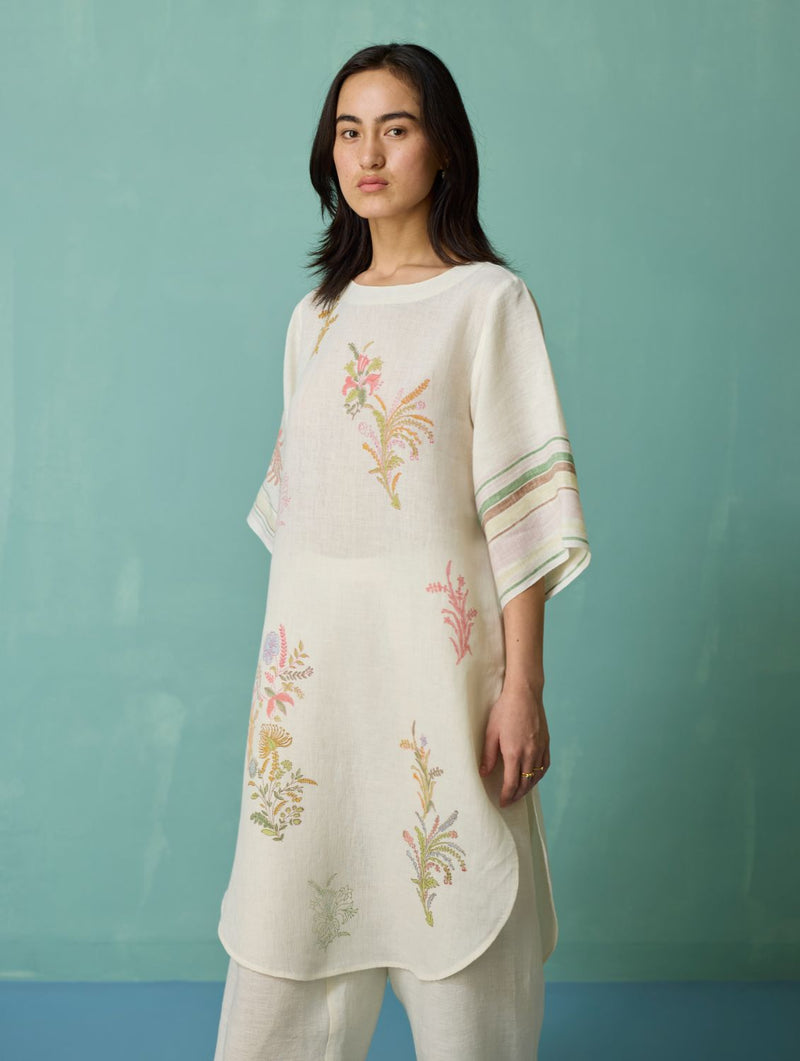 Nami Floral Block-Printed Curved Hem Kurta - Ivory linen light kurta set by Manan in ivory for women in Singapore
