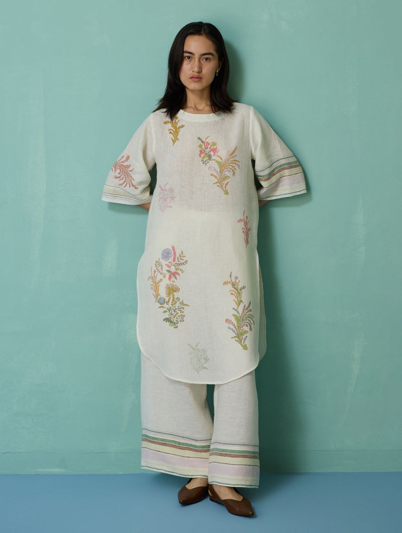 Nami Floral Block-Printed Curved Hem Kurta - Ivory linen light kurta set by Manan in ivory for women in Singapore
