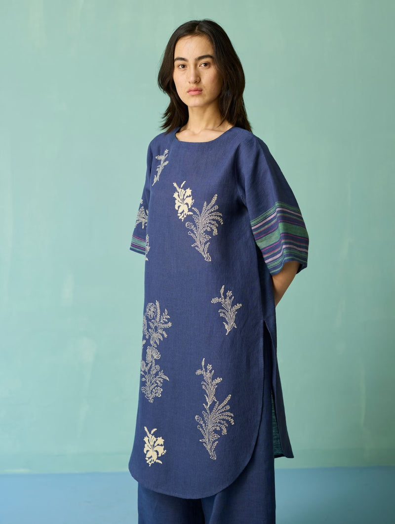 Nami Floral Block-Printed Curved Hem Kurta Set - Indigo linen light kurta set by Manan in navy for women in Singapore