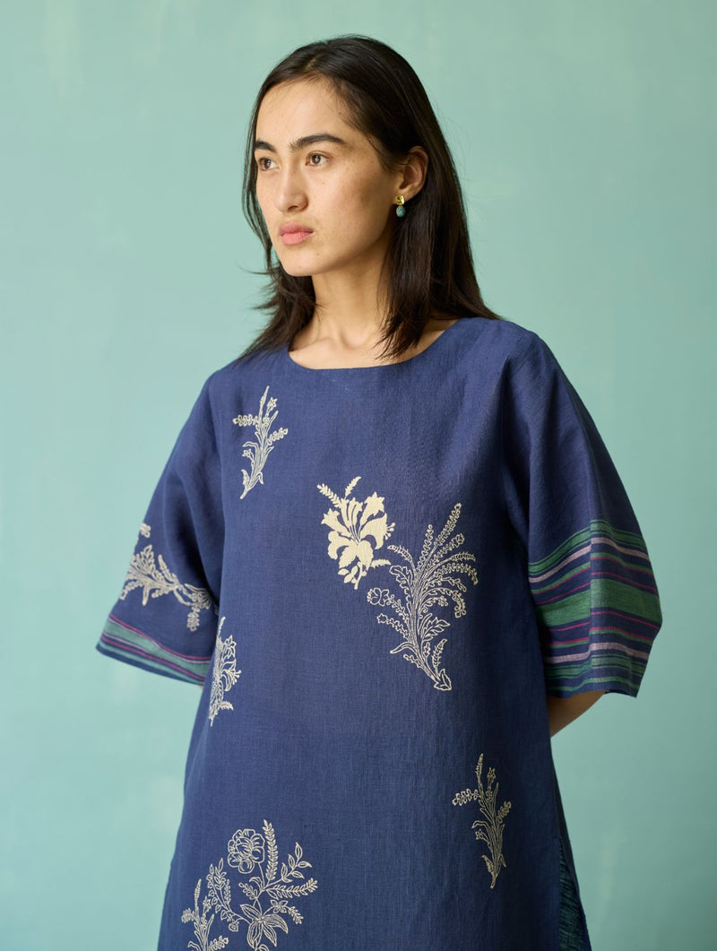 Nami Floral Block-Printed Curved Hem Kurta Set - Indigo linen light kurta set by Manan in navy for women in Singapore