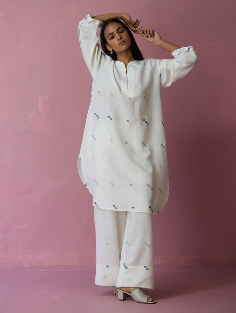 Ikara Jamdani Linen Kurta Set - Ivory all linen by Manan in ivory color for women in Singapore