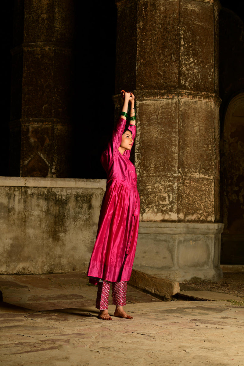 Kurjan Kurta Set chanderi by Tokree in pink color for women in Singapore