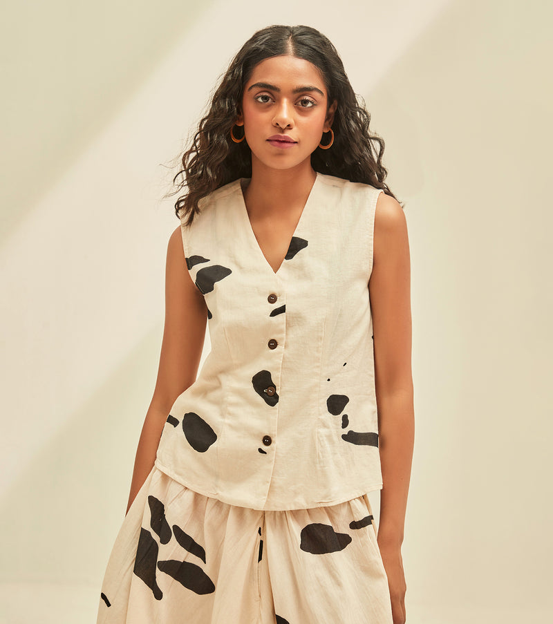 Dalmation Co-ord set cotton by Khara Kapas in white for women in Singapore
