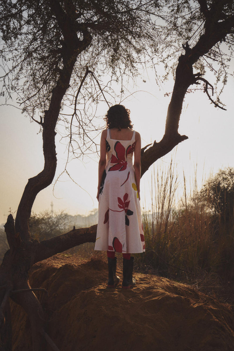 Floral Burst by Khara Kapas in white for women in Singapore
