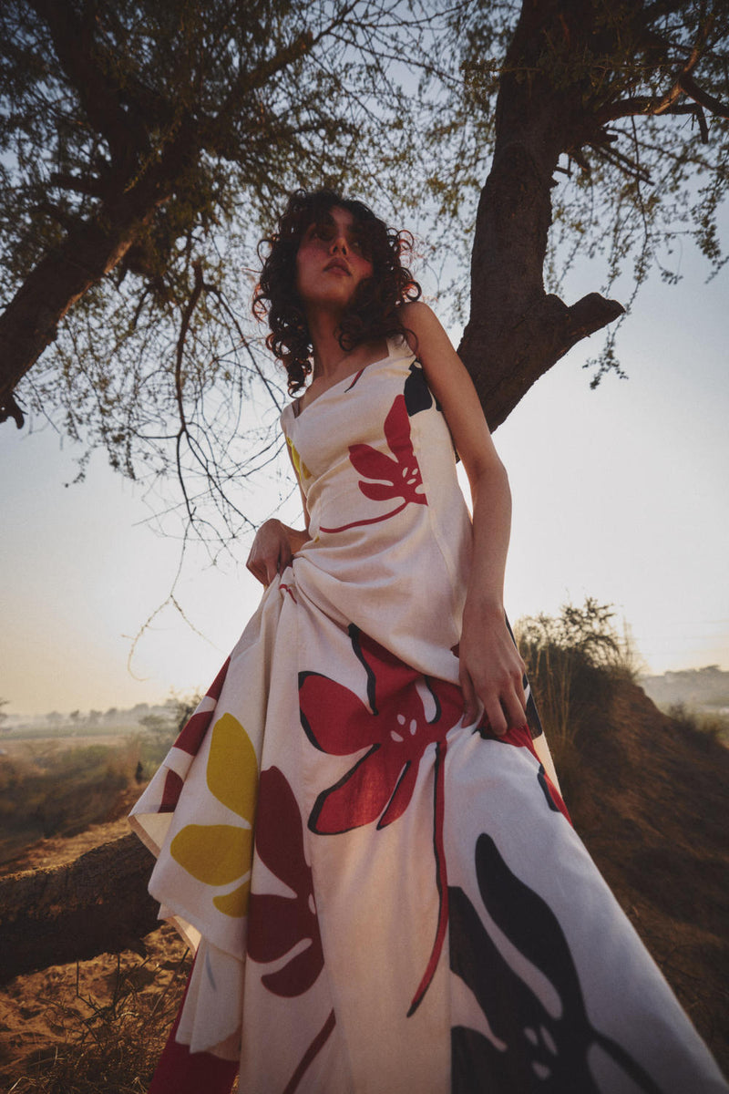 Floral Burst by Khara Kapas in white for women in Singapore
