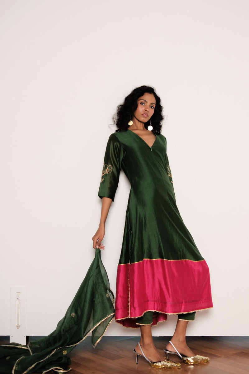 Iraani Kurta Set chanderi by Khara Kapas in green for women in Singapore