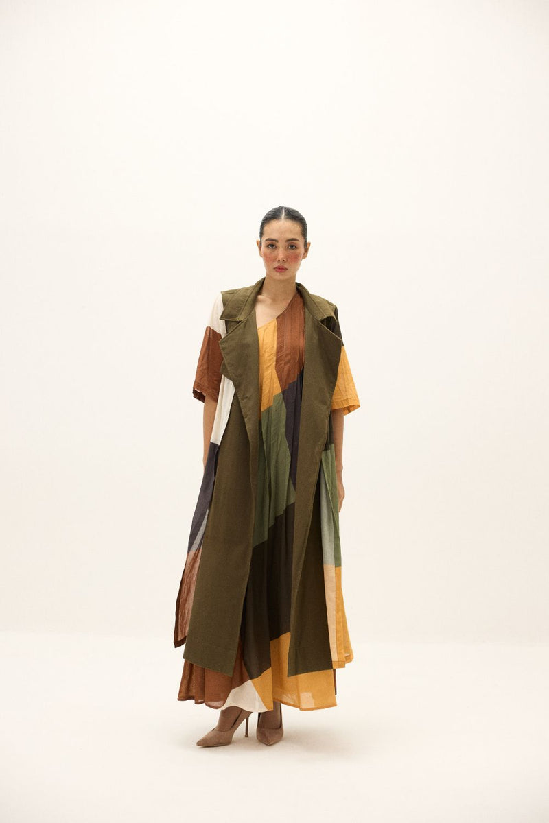 Autumn Veil Coat twill by Khara Kapas in green for women in Singapore