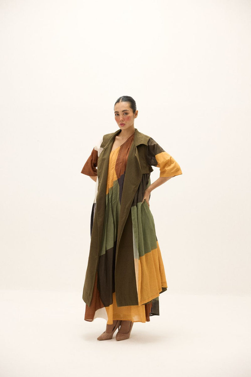 Autumn Veil Coat twill by Khara Kapas in green for women in Singapore