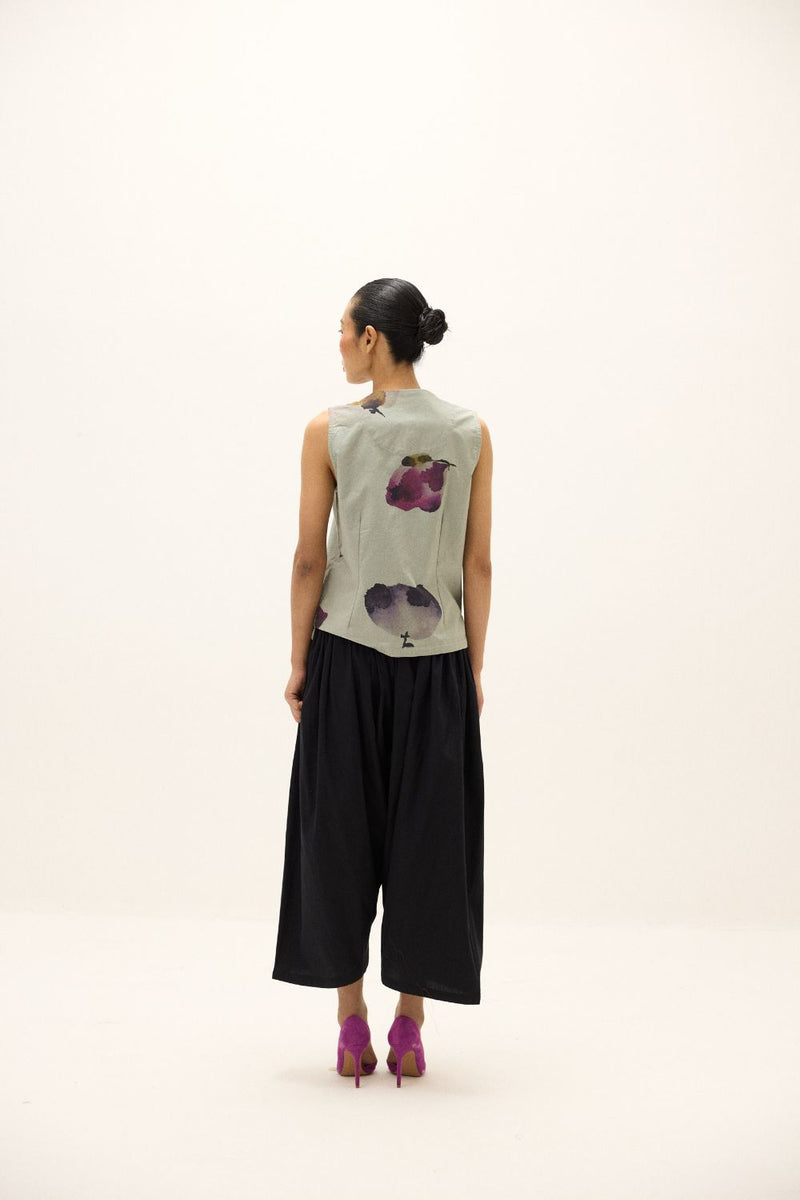 Echo Pants poplin by Khara Kapas in black for women in Singapore
