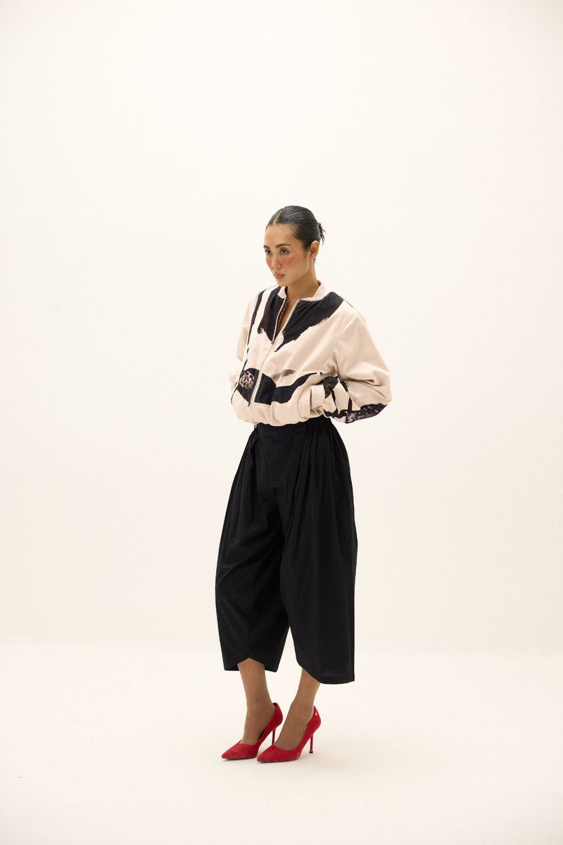 Echo Pants poplin by Khara Kapas in black for women in Singapore