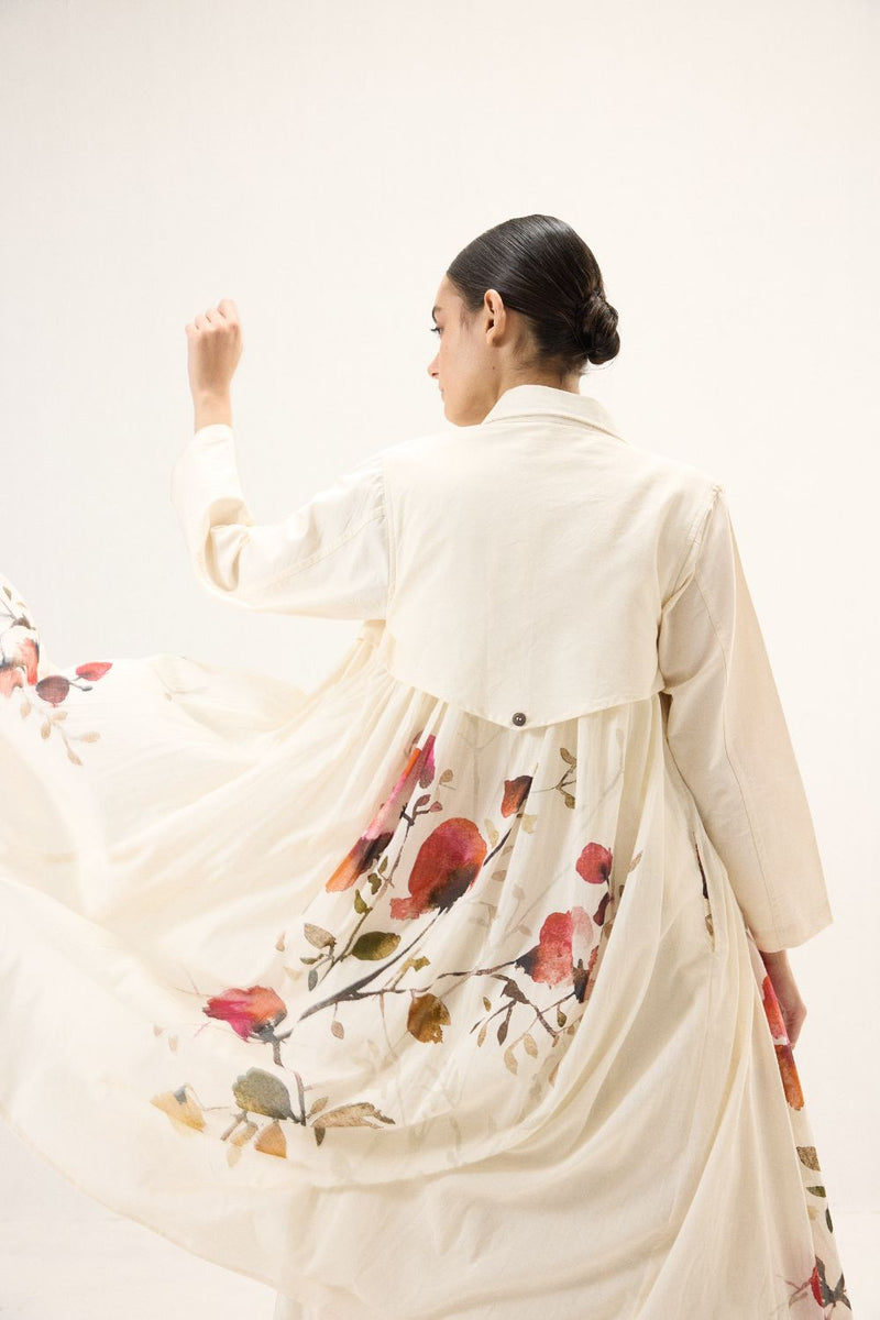Maison Trench Coat mulmul by Khara Kapas in ivory for women in Singapore