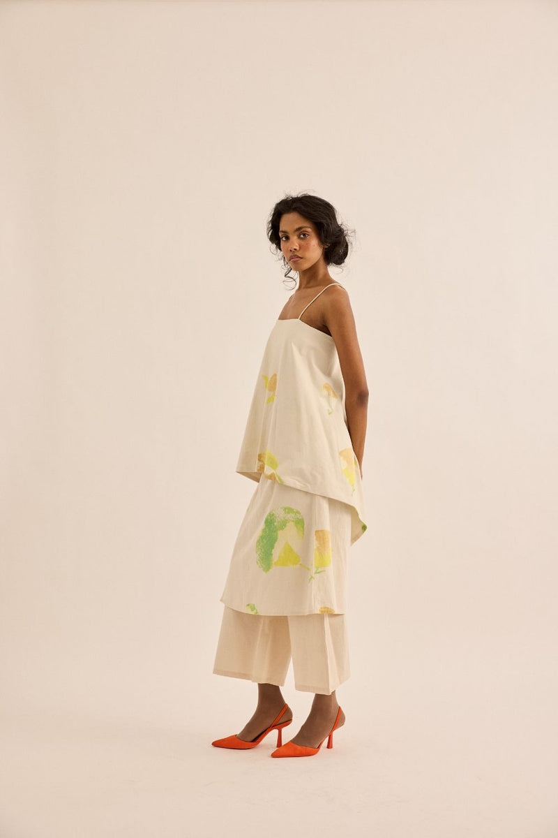 Dried Moss Top poplin by Khara Kapas in ecru for women in Singapore