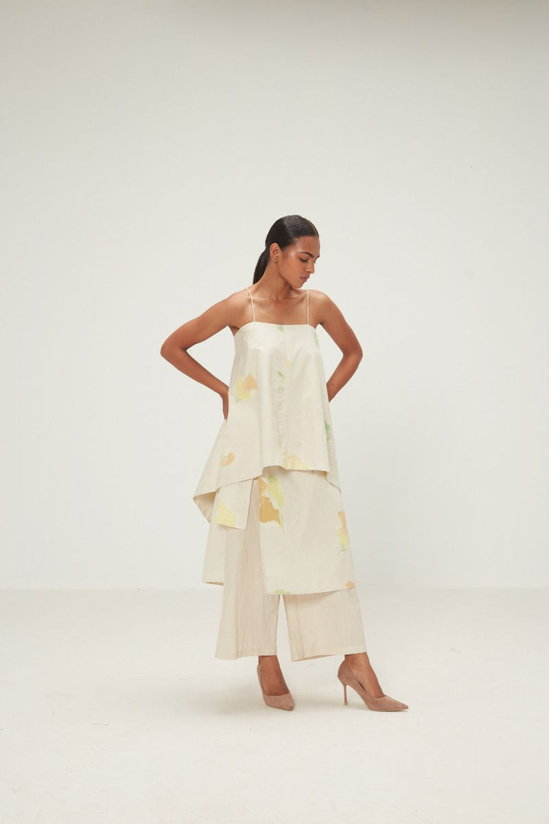 Dried Moss Top poplin by Khara Kapas in ecru for women in Singapore