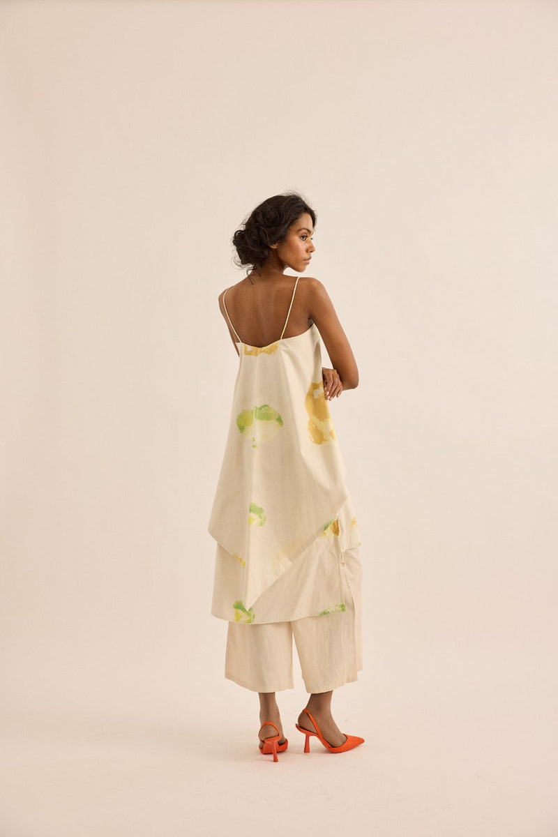 Dried Moss Top poplin by Khara Kapas in ecru for women in Singapore